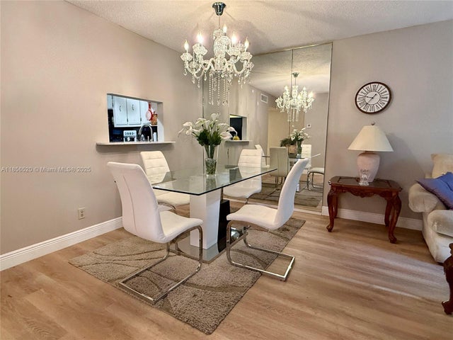 5 of 25 - 4281 Nw 41st St 115, Lauderdale Lakes, FL