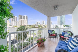 Photo of Listing #A11856480