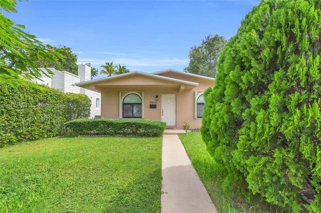 3 of 30 - 5864 Sw 42nd Ter, Miami, FL