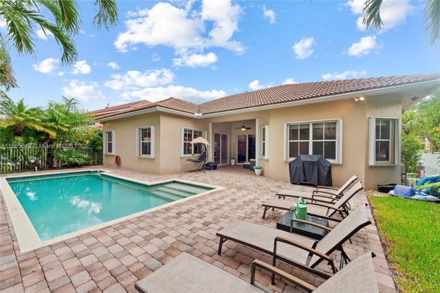 2 of 36 - 1487 Blue Jay Cir, Weston, FL