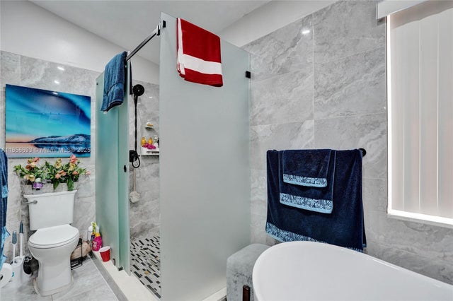 4 of 38 - 5540 Nw 40th Ter, Coconut Creek, FL