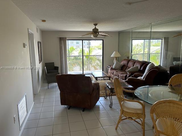 5 of 6 - 3525 S Ocean Blvd 4030, South Palm Beach, FL