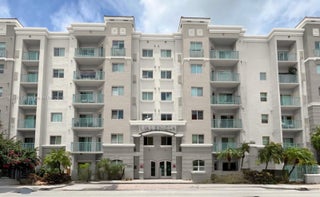 Photo of Listing #A11856727