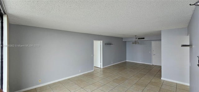 5 of 35 - 3300 Ne 191st St Ph8, Aventura, FL