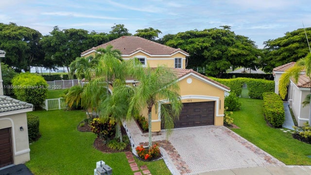 2 of 54 - 1012 Tupelo Way, Weston, FL