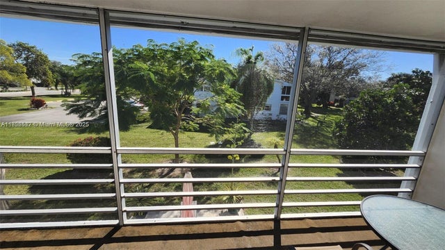 5 of 40 - 198 Tilford J 198, Deerfield Beach, FL