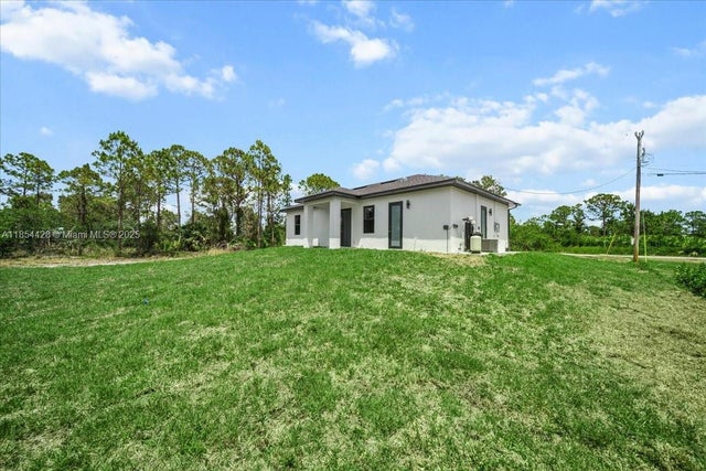 5 of 34 - 1262 Bowles Ave, Lehigh Acres, FL