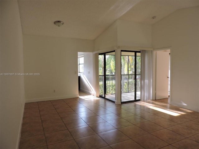 3 of 12 - 1331 S Franklin Ave 1331e, Homestead, FL