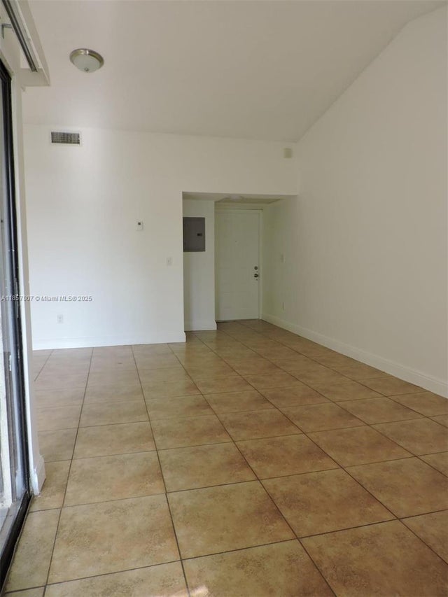 4 of 12 - 1331 S Franklin Ave 1331e, Homestead, FL