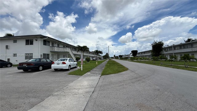 3 of 23 - 11 Ne 204th St 6d, Miami Gardens, FL