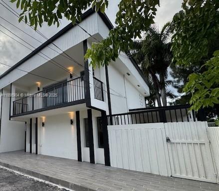 1 of 49 - 3301 Nw 13th Ter 3301, Miami, FL