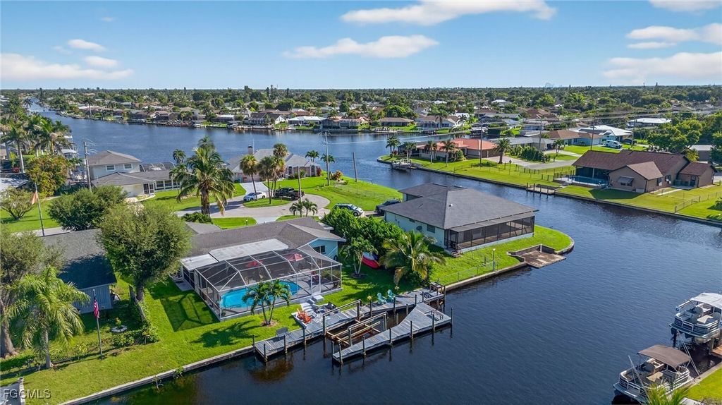 138 Se 40th St, Cape Coral