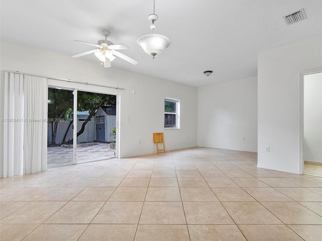 4 of 38 - 4964 Sw 128th Ave, Miramar, FL