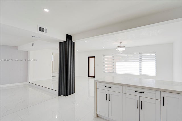 5 of 47 - 175 Ne 120th St, North Miami, FL