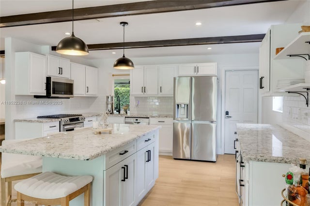 2 of 21 - 1144 Johnson St, Hollywood, FL
