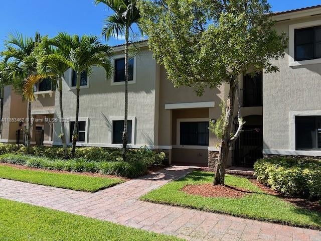 22501 Sw 88th Pl 15-25, Cutler Bay
