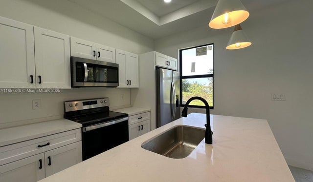 4 of 12 - 2713 56th St W, Lehigh Acres, FL