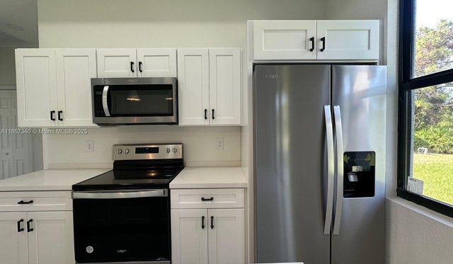 5 of 12 - 2713 56th St W, Lehigh Acres, FL