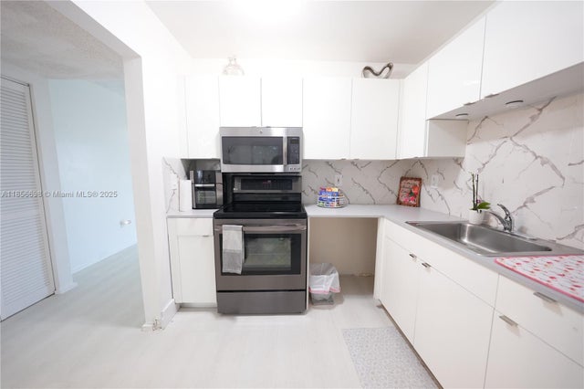 5 of 15 - 21121 Sw 85th Ave 117, Cutler Bay, FL