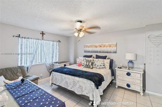 5 of 6 - 8030 Hampton Blvd 104, North Lauderdale, FL