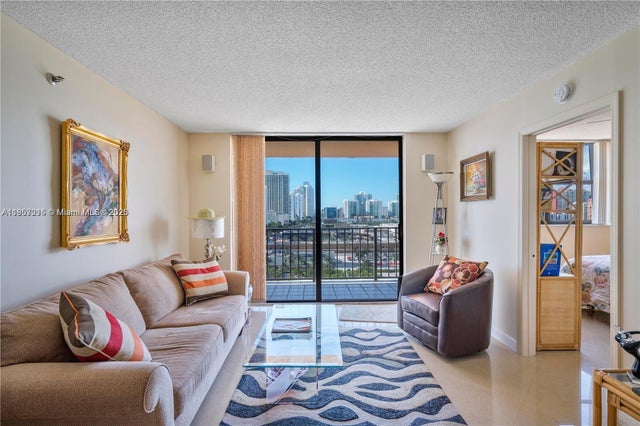 3 of 23 - 210 174th St 1403, Sunny Isles Beach, FL
