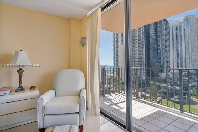 4 of 23 - 210 174th St 1403, Sunny Isles Beach, FL