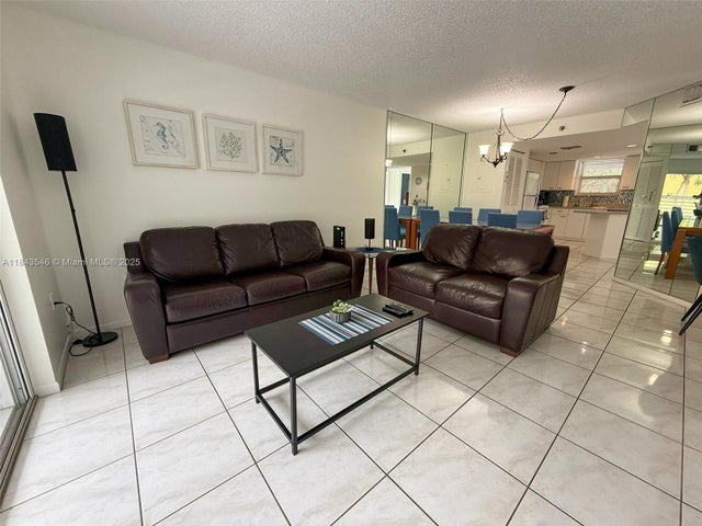 3 of 21 - 17801 N Bay Rd 302, Sunny Isles Beach, FL