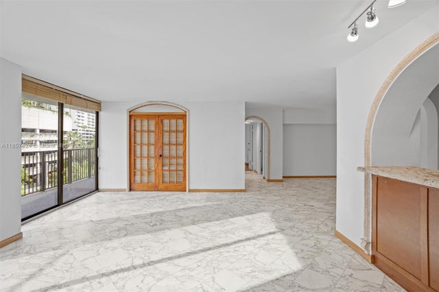 5 of 54 - 1450 Brickell Bay Dr 515, Miami, FL
