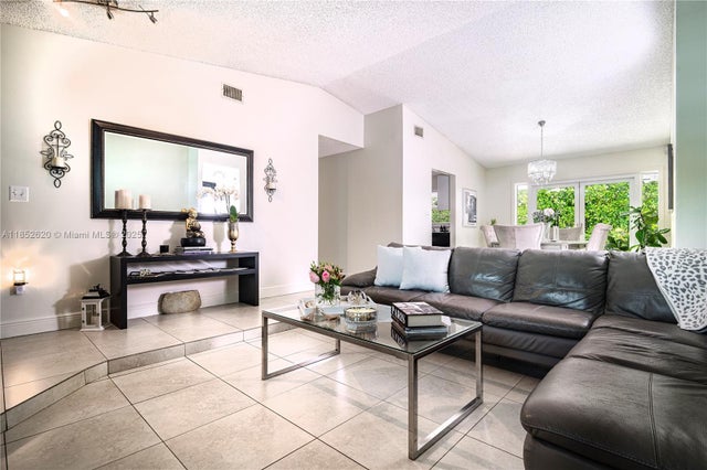 2 of 38 - 11181 Sw 145th Ct, Miami, FL