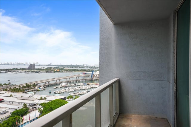 1 of 35 - 244 Biscayne Blvd 2306, Miami, FL