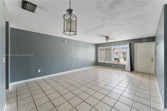 3 of 21 - 18602 Nw 46th Ave, Miami Gardens, FL