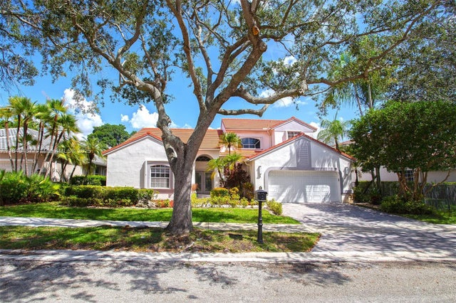 4 of 68 - 2613 Oakbrook Dr, Weston, FL