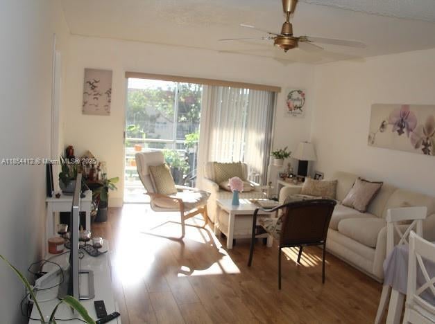 4 of 45 - 8000 N Sunrise Lakes Dr 309, Sunrise, FL