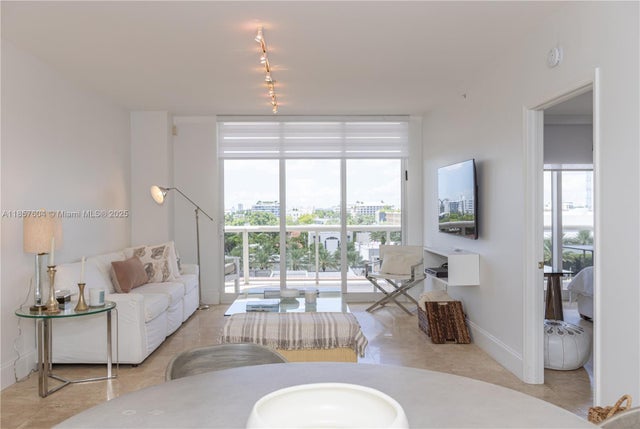 5 of 26 - 9595 Collins Ave N6-f, Surfside, FL