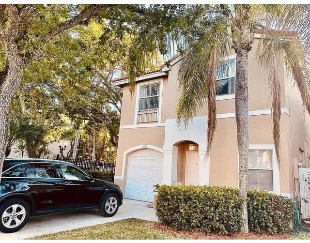 1 of 22 - 4100 Fern Forest Rd, Cooper City, FL