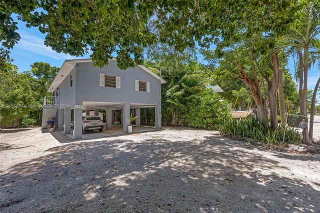 3 of 45 - 139 N Bay Harbor Dr, Key Largo, FL