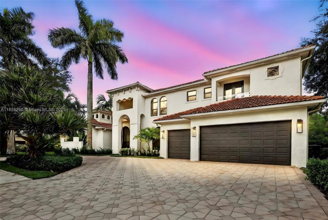 5 of 77 - 3303 W Stonebrook Cir, Davie, FL