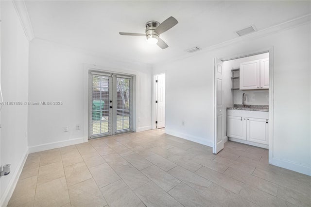 5 of 46 - 925 Sw 94th Ave, Miami, FL