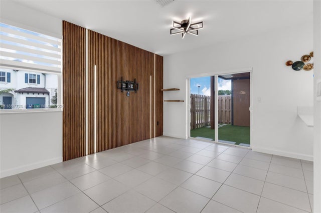 4 of 43 - 12373 Nw 24th Pl, Miami, FL
