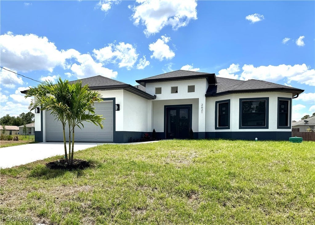 2621 42nd St W, LEHIGH ACRES