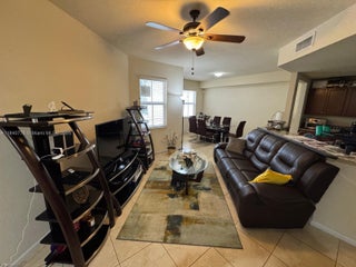 Photo of Listing #A11840776