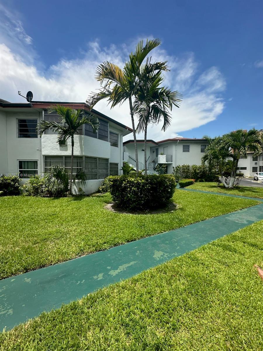 18740 Ne 18th Ave 143, Miami