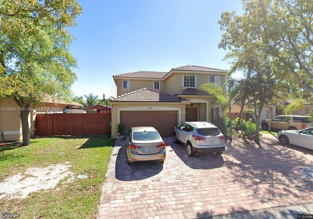 1 of 13 - 7856 Nw 194th St, Hialeah, FL