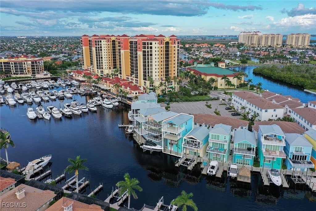 5870 Shell Cv Dr, Cape Coral