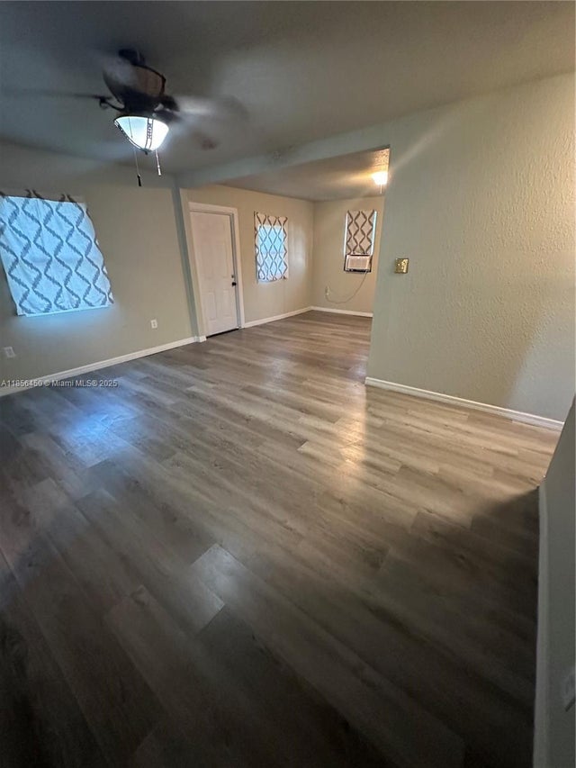 3 of 11 - 4722 4th Street, Sebring, FL