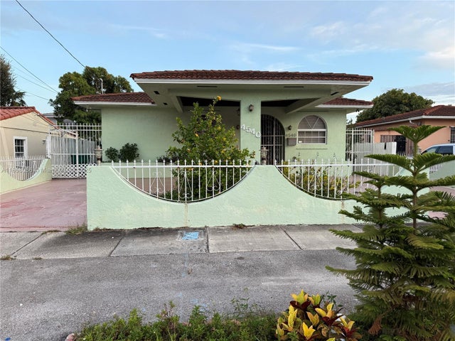 1 of 30 - 4540 Sw 2nd Ter, Miami, FL