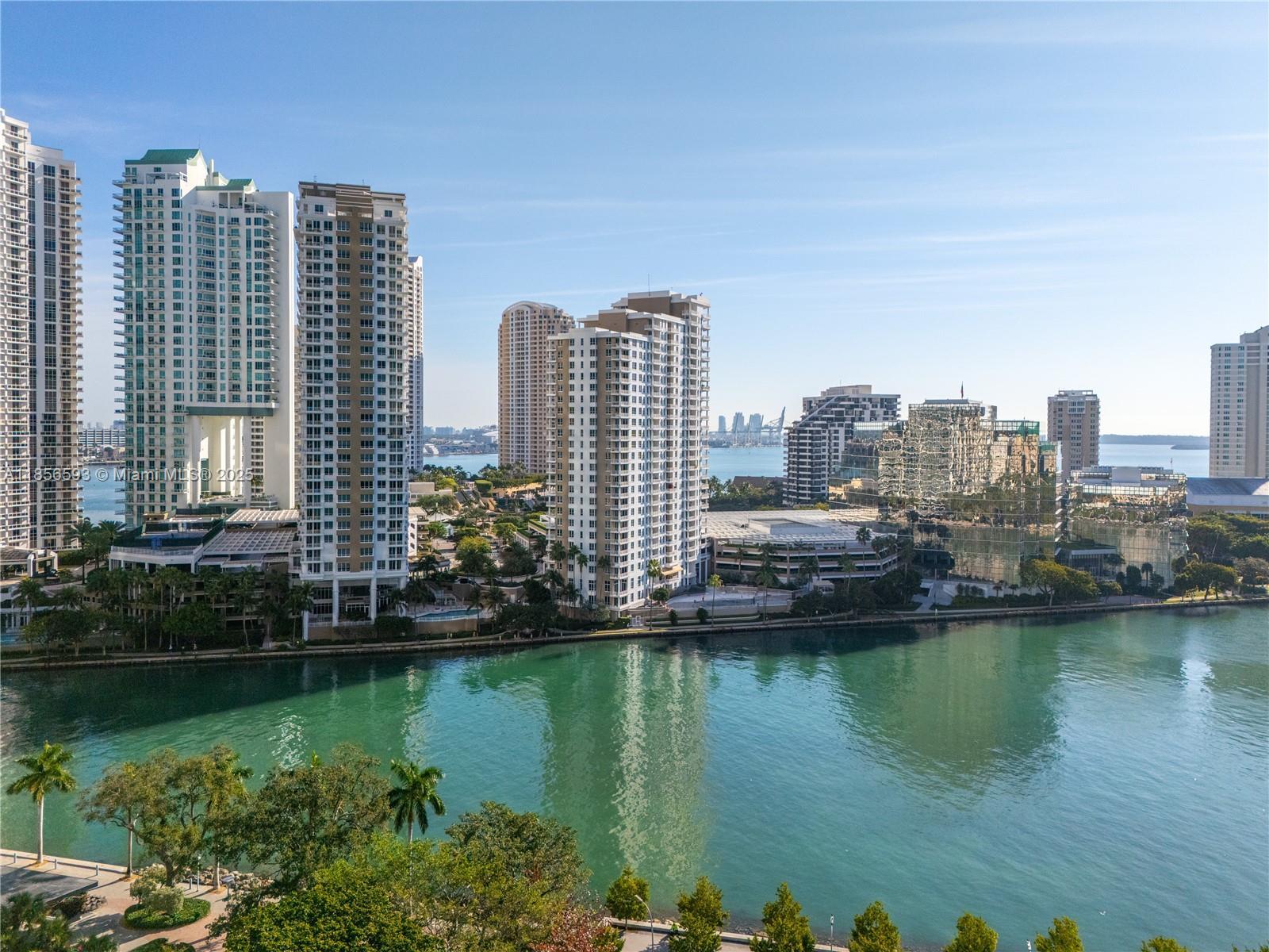 Photo of Listing #A11856593