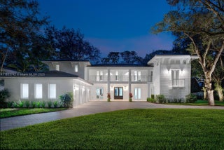 Photo of Listing #A11853742