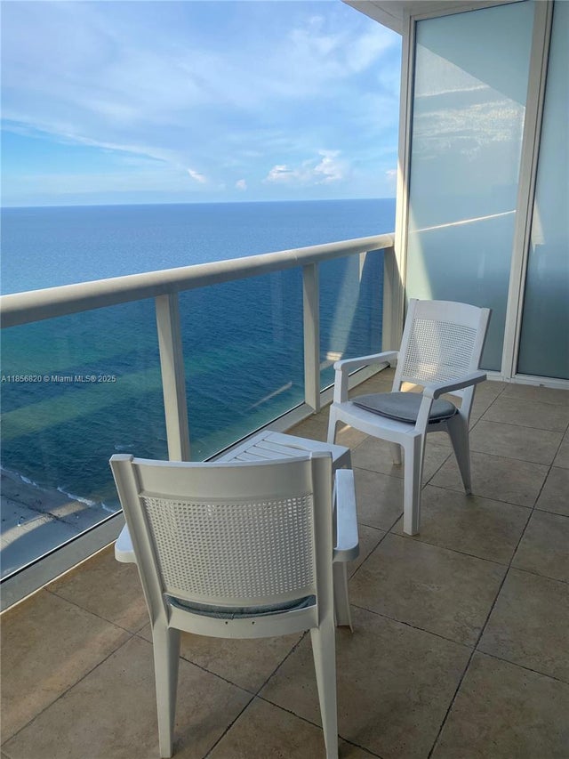2 of 12 - 1830 S Ocean Dr 3012, Hallandale Beach, FL