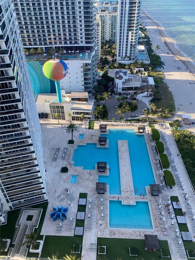 4 of 12 - 1830 S Ocean Dr 3012, Hallandale Beach, FL